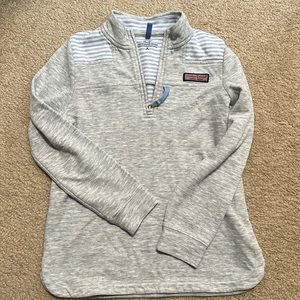 Vinyard vines 3/4 of a sweatshirt for a little girls. Size medium